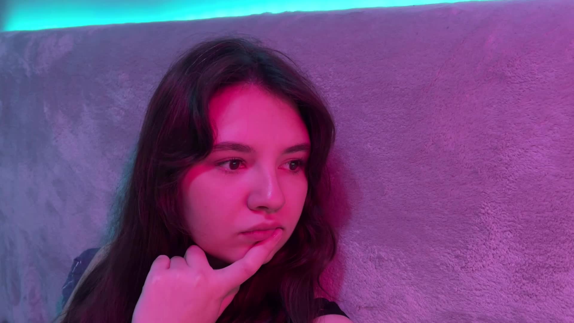 AlisaRichGold Adult Chat September 19, 2025