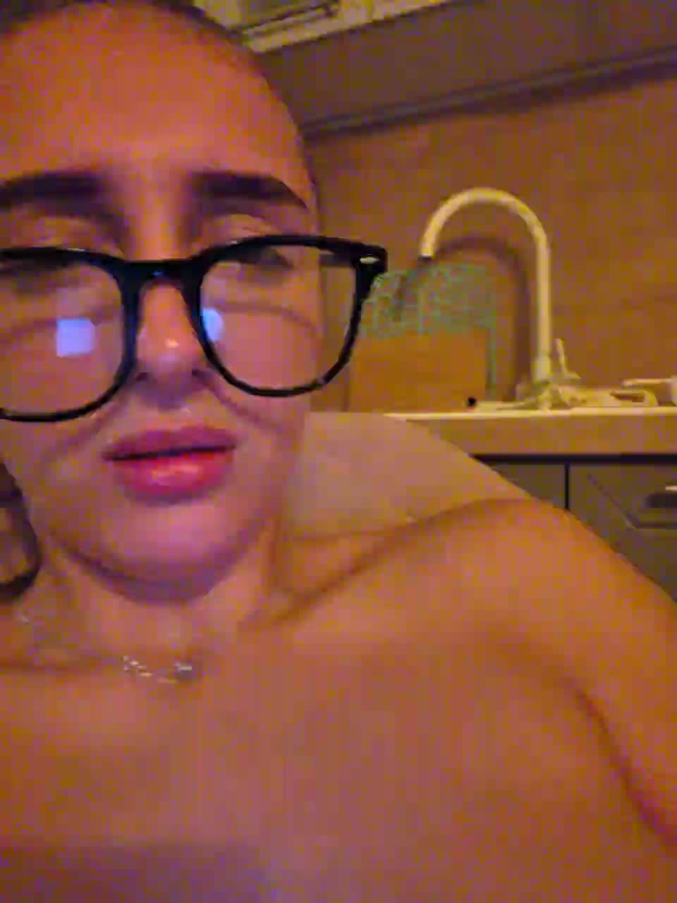 Alisa0550 Adult Chat September 19, 2025