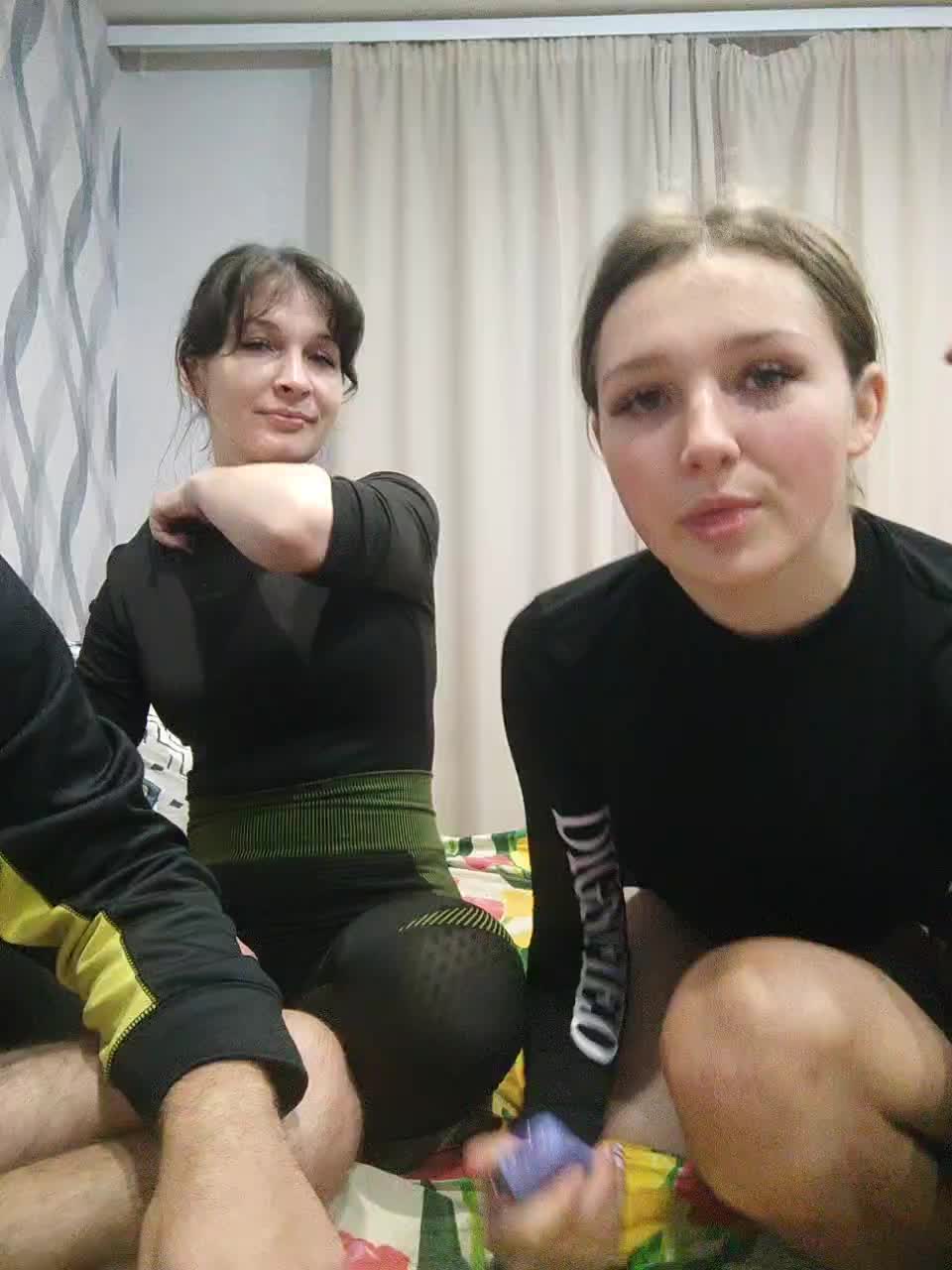 AHAHAC_HAXPEH_B_yHuTa3 Adult Chat September 19, 2025