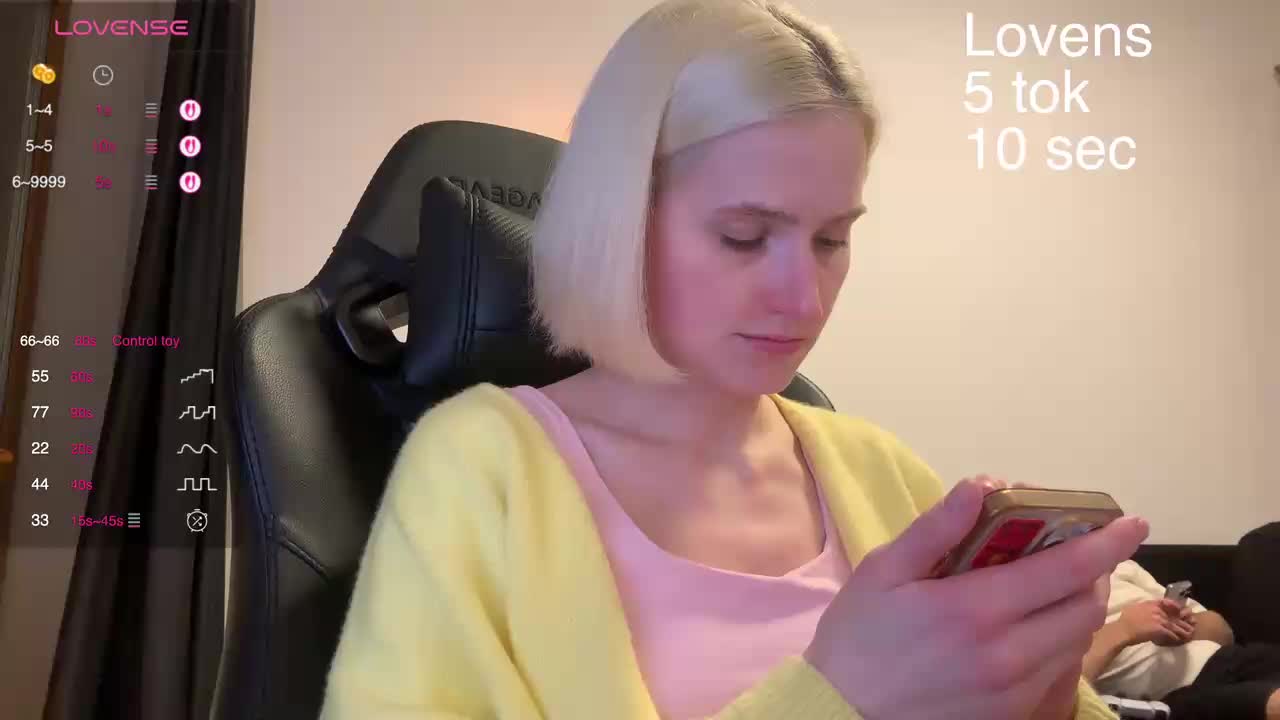 Sexy-Sweets Adult Chat September 19, 2025