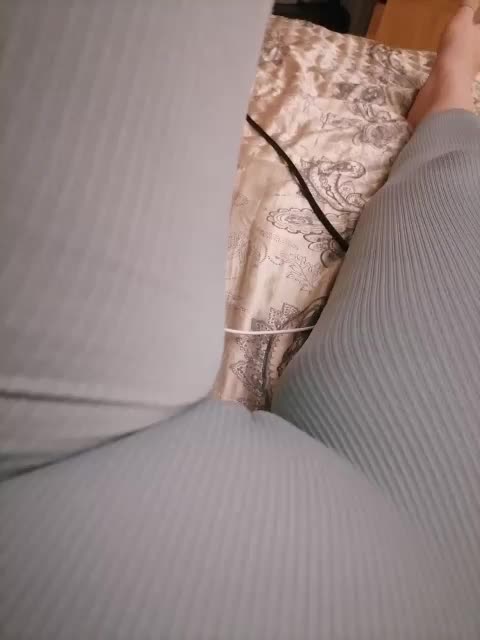 -Tiffany- Adult Chat September 19, 2025