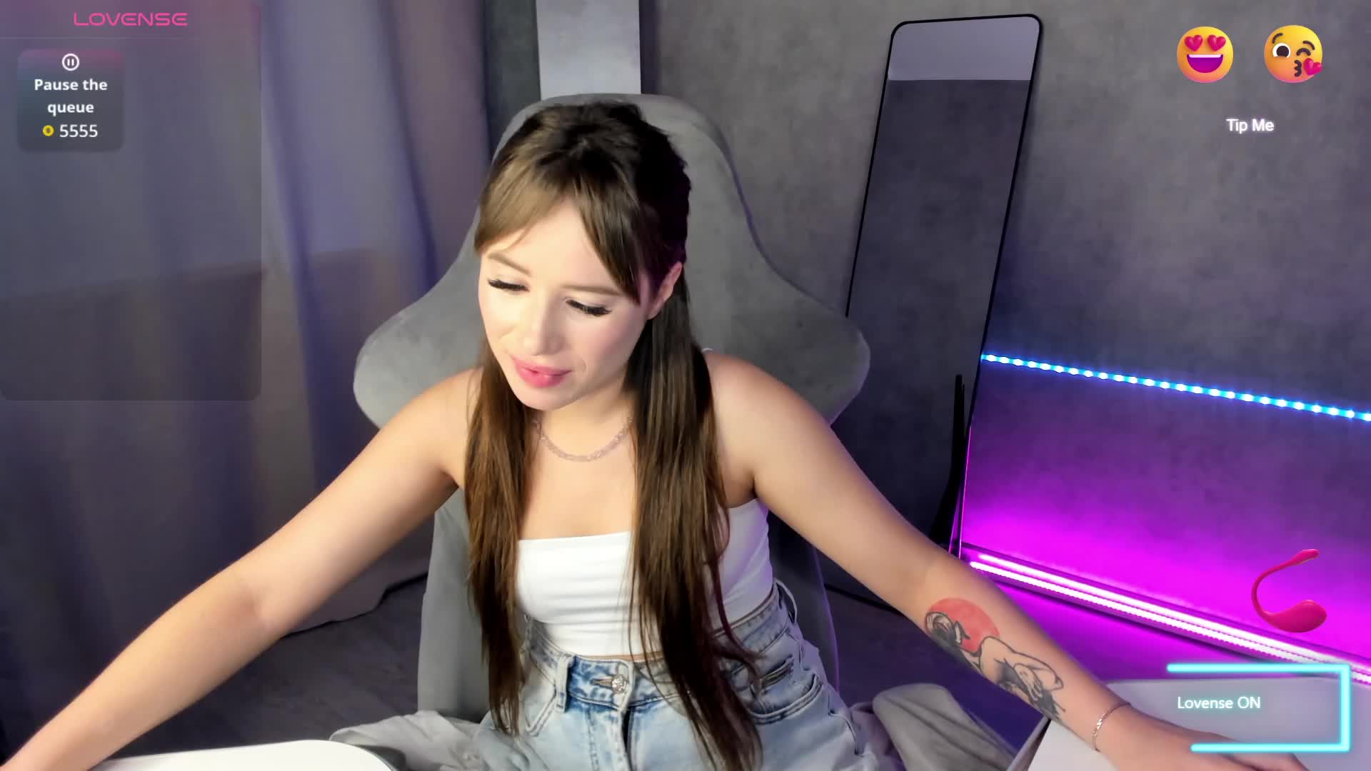 AvroraAvans Adult Chat September 19, 2025