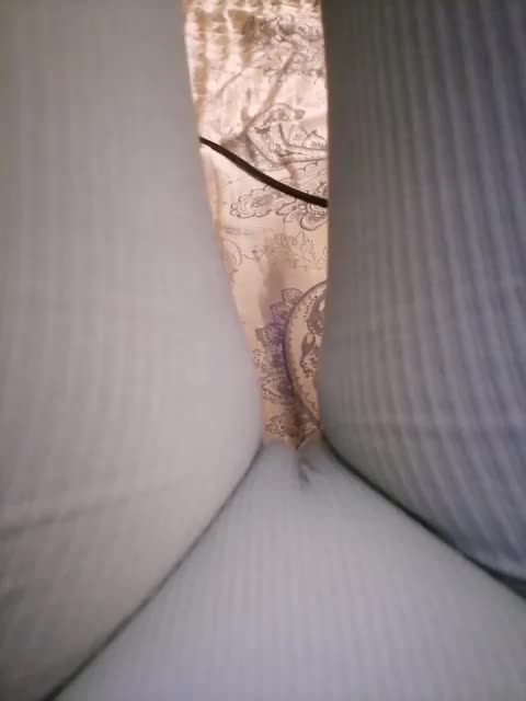 -Tiffany- Adult Chat September 19, 2025