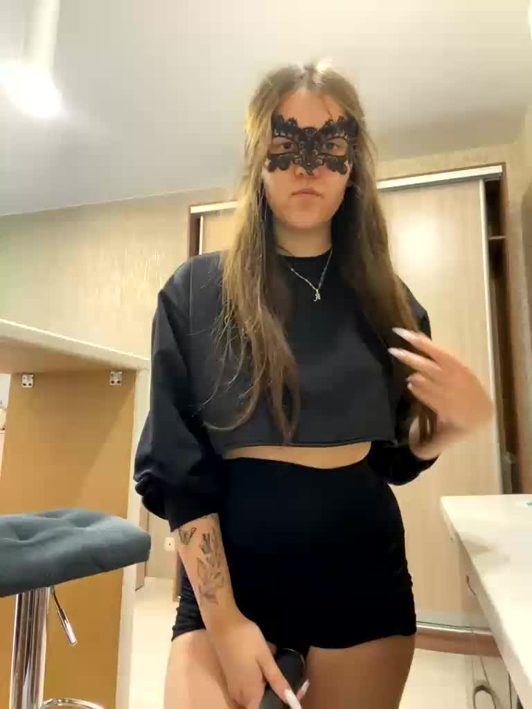 -mur- Adult Chat September 19, 2025