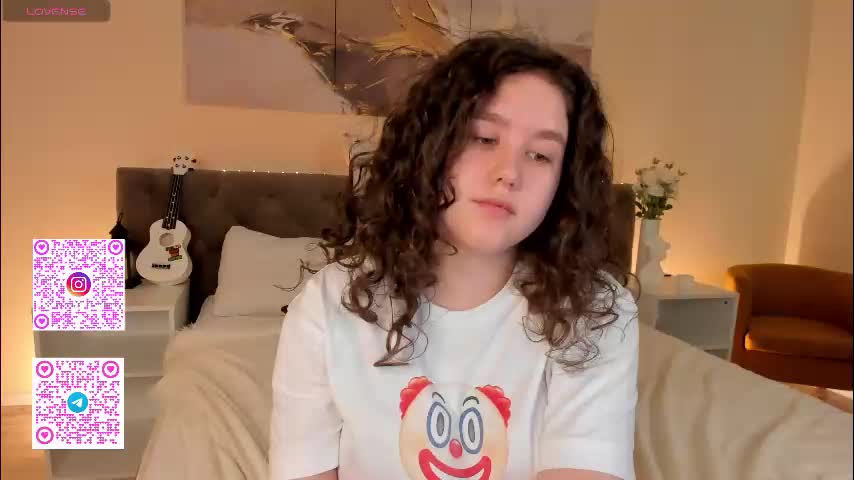 ariella_sol Adult Chat September 19, 2025