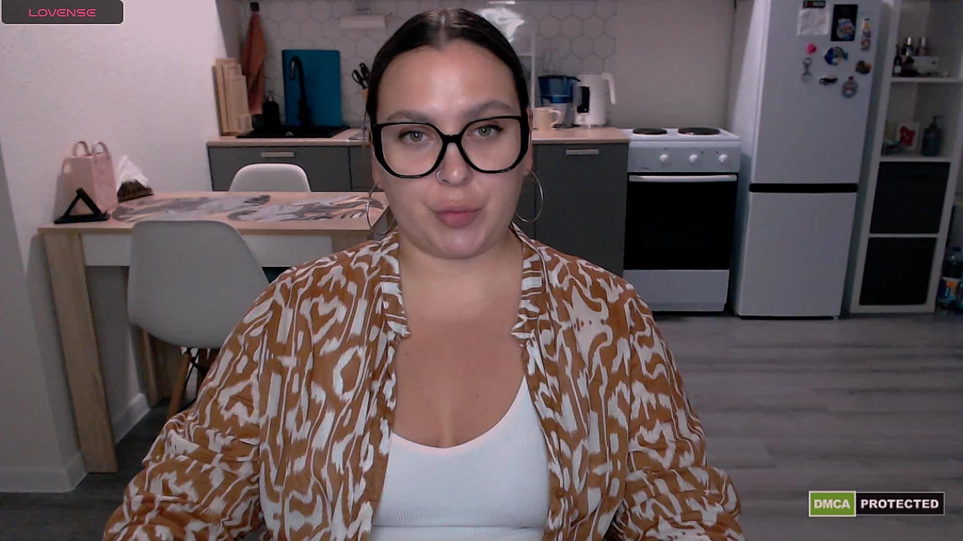 EvaPuffy Adult Chat September 19, 2025