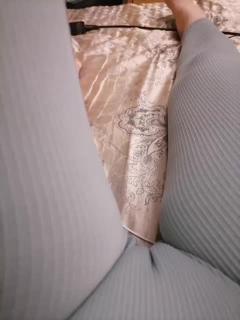 -Tiffany- Adult Chat September 19, 2025