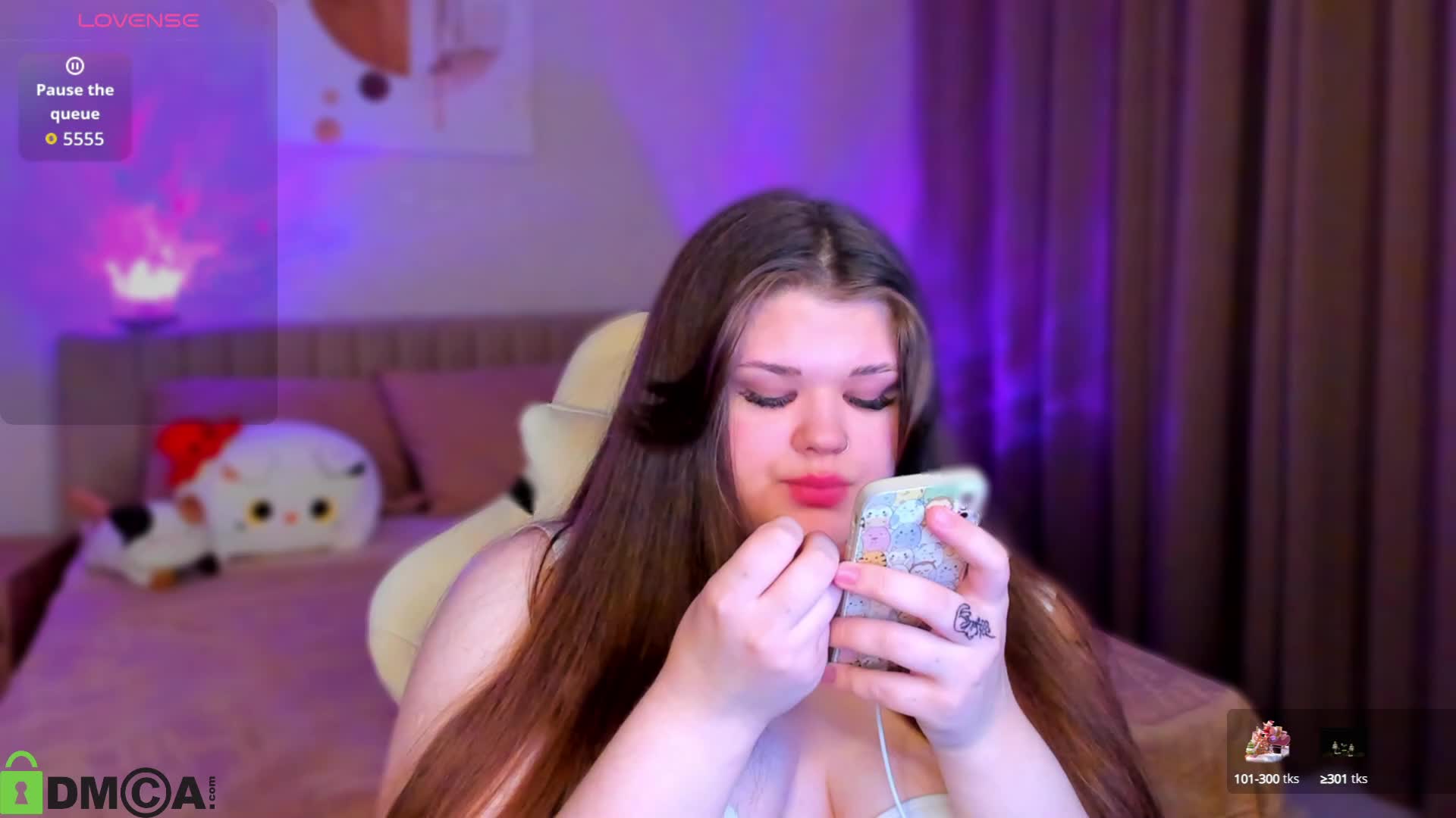 elle-one Adult Chat September 19, 2025