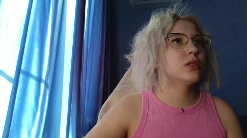 HotBrandyX Adult Chat September 19, 2025