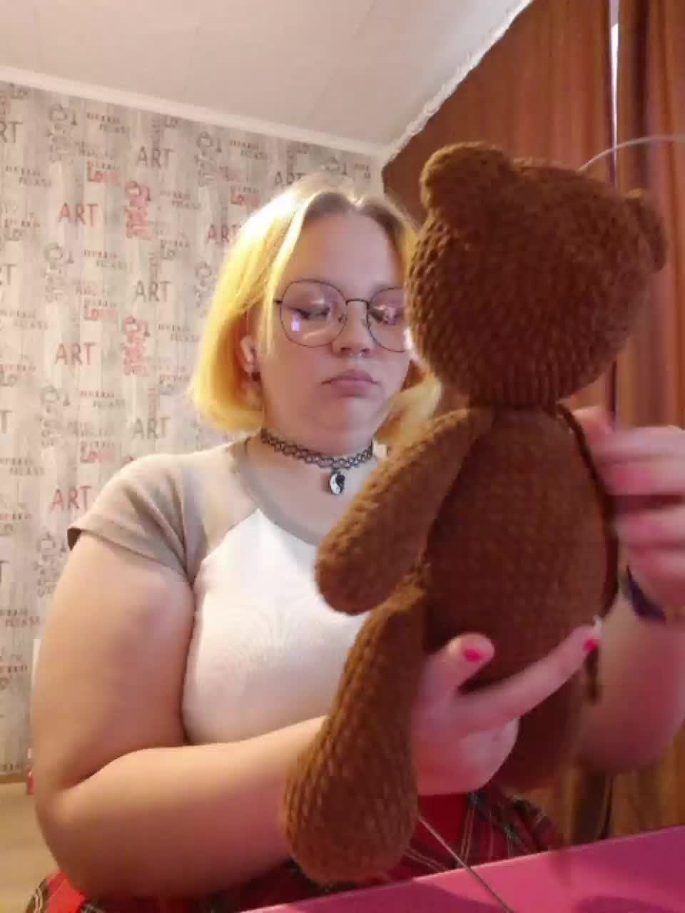 -MeooW- Adult Chat September 20, 2025