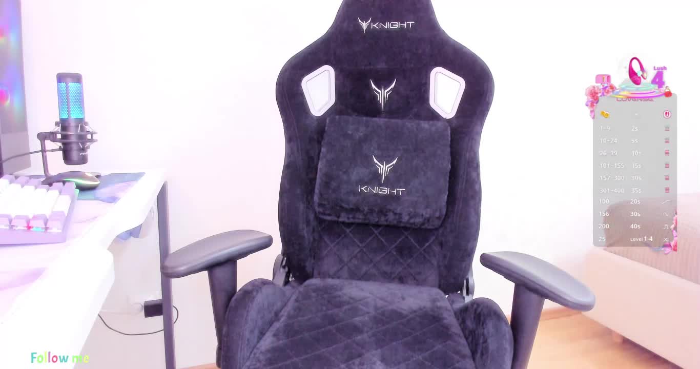 Skyqueenii Adult Chat September 20, 2025