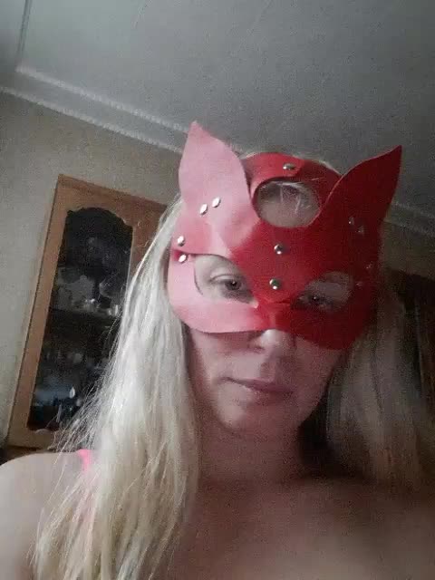 -nelya- Adult Chat September 20, 2025