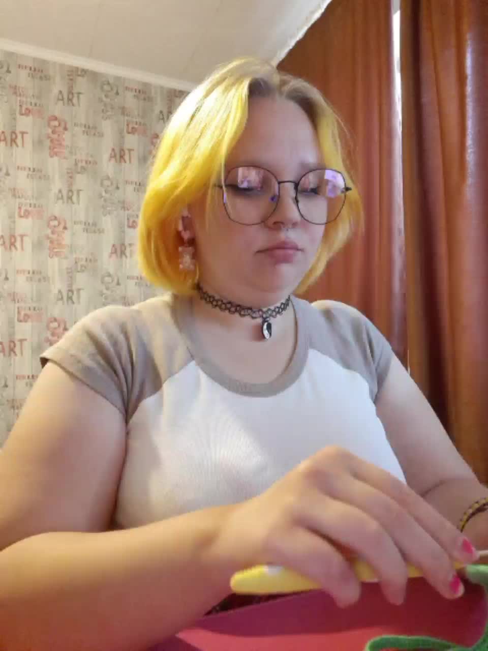 -MeooW- Adult Chat September 20, 2025