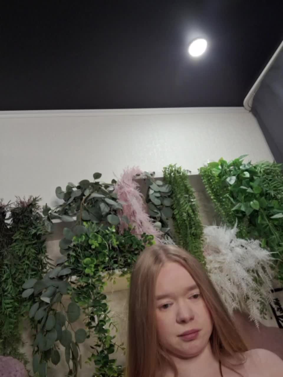 -scyrim- Adult Chat September 20, 2025