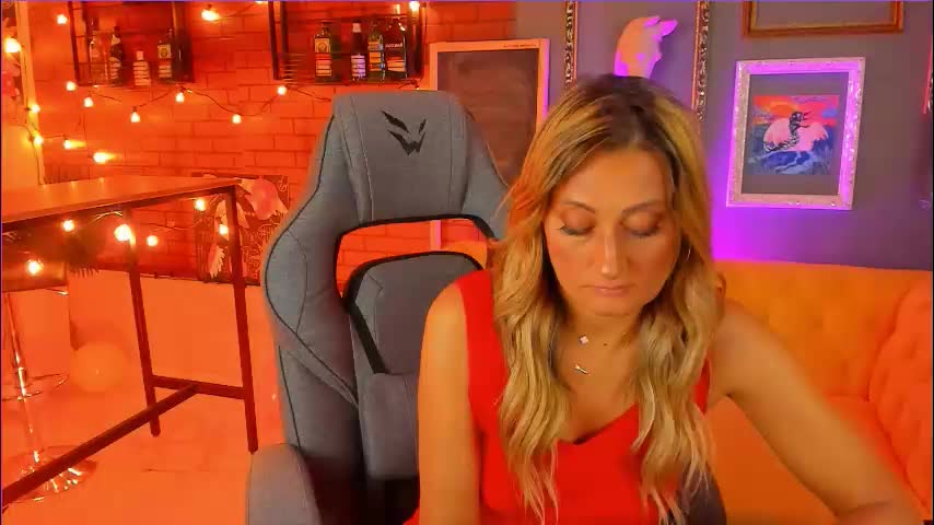 sarahholly Adult Chat September 20, 2025