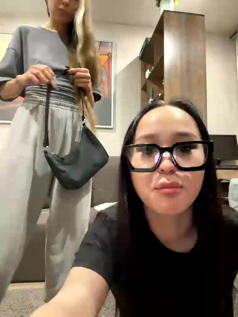 askorbinkiii Adult Chat September 20, 2025