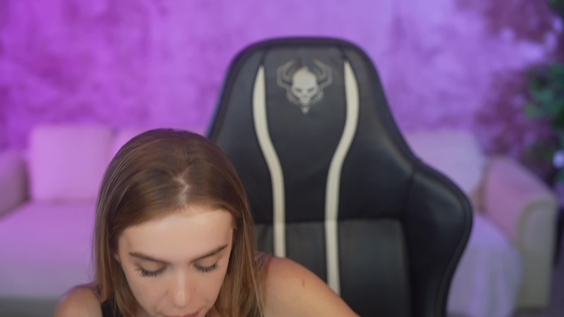 Anabelka054 Adult Chat September 20, 2025