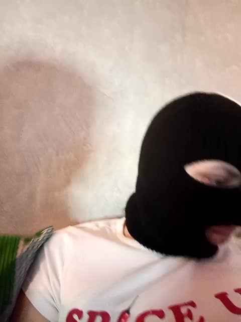 Kiss-Kissaa Adult Chat September 20, 2025