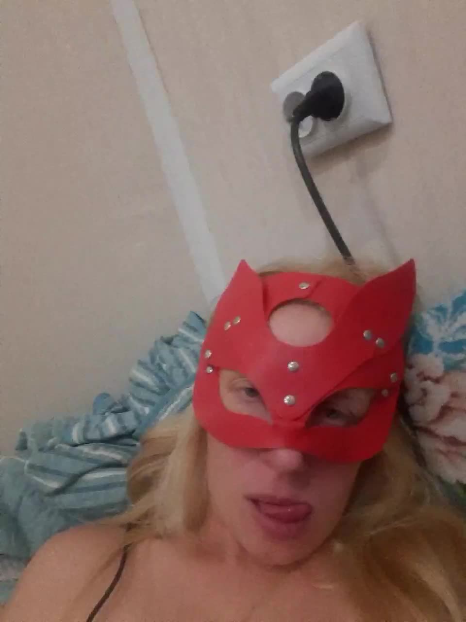 -nelya- Adult Chat September 20, 2025