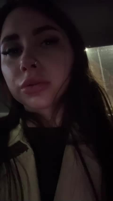 Girls-Leia Adult Chat September 20, 2025