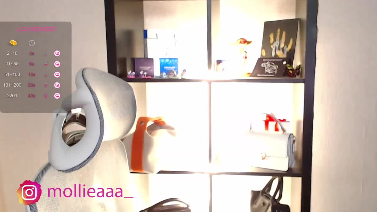 Molliea Adult Chat September 20, 2025