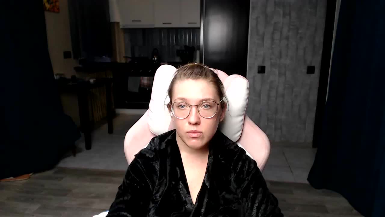 Regimasmile Adult Chat September 20, 2025