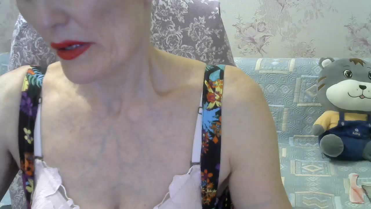 Red-Rose-777 Adult Chat September 20, 2025