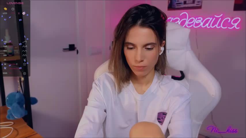 _ni_kiss Adult Chat September 20, 2025