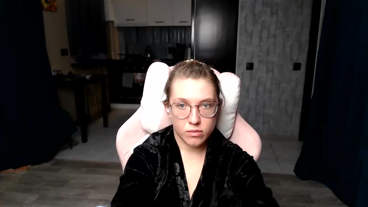 Regimasmile Adult Chat September 20, 2025