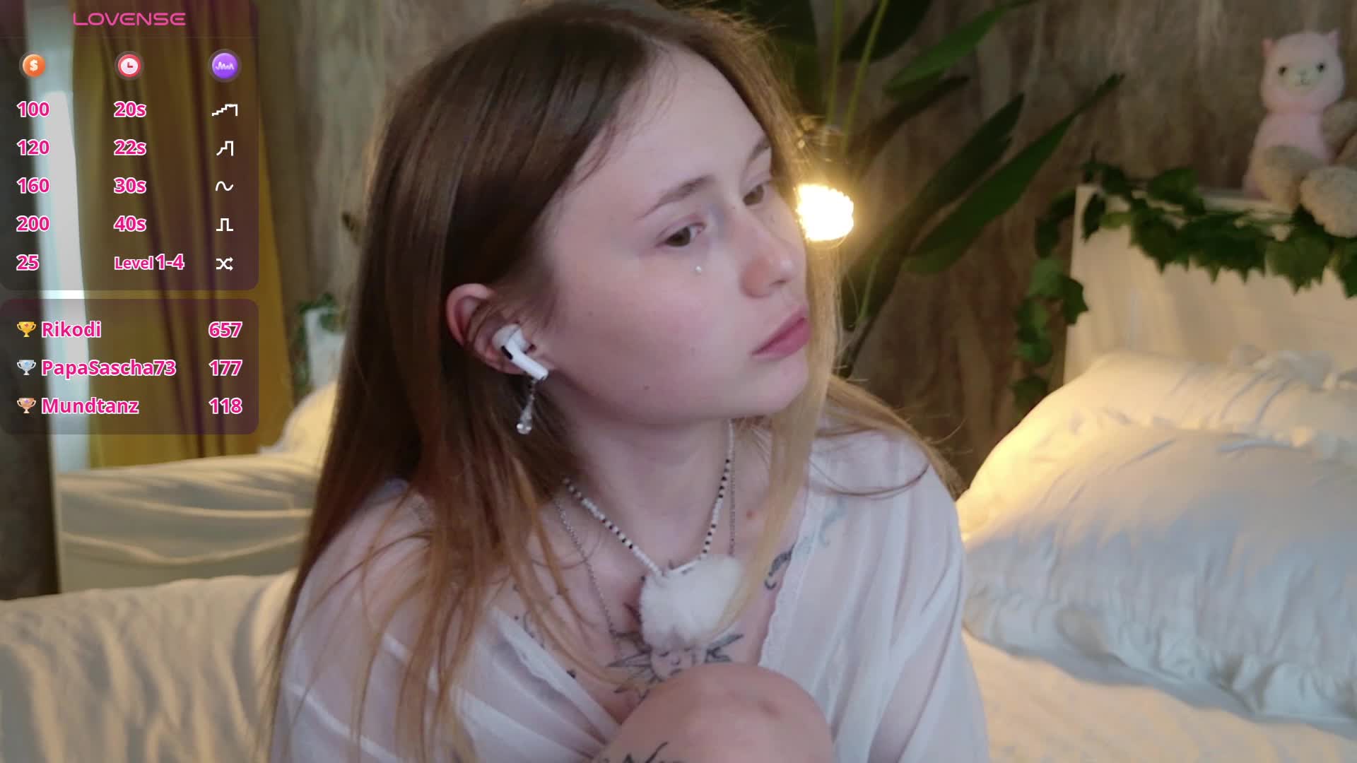 YoPixie Adult Chat September 20, 2025