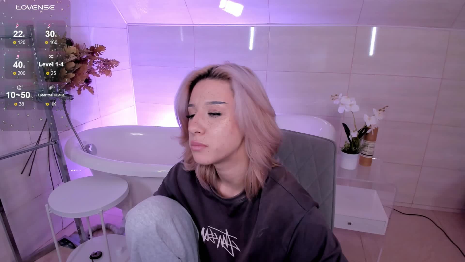 Necucubi Adult Chat September 20, 2025