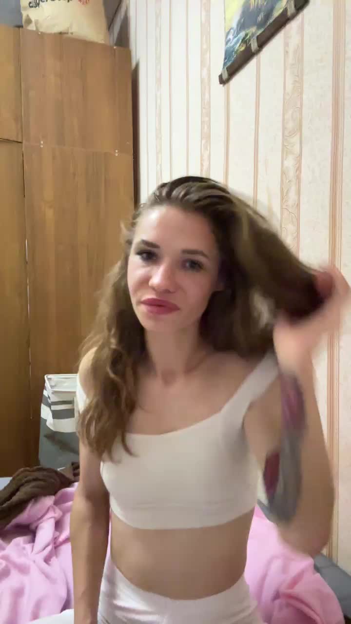 Ekaterina989 Adult Chat September 21, 2025