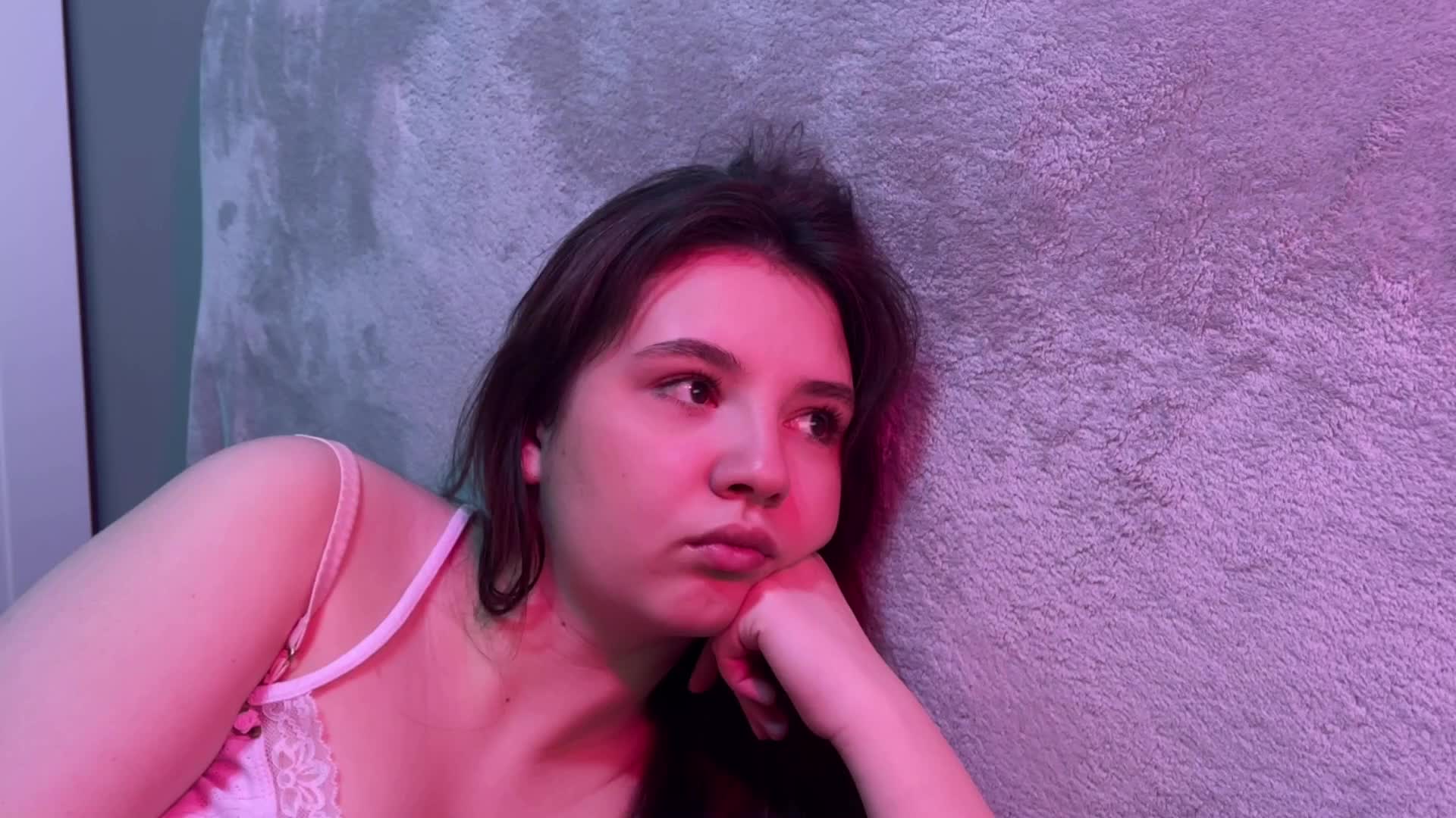 AlisaRichGold Adult Chat September 21, 2025