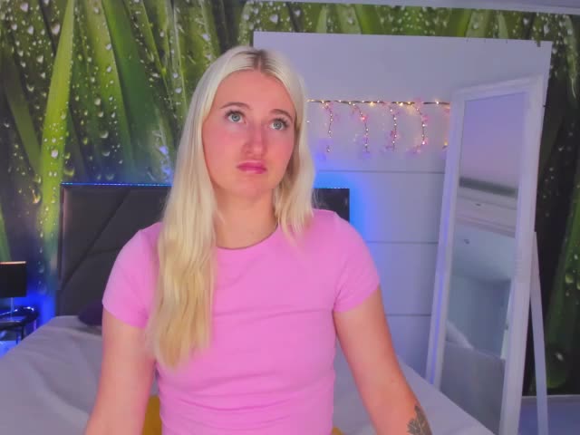 HollyTaillor Adult Chat September 21, 2025