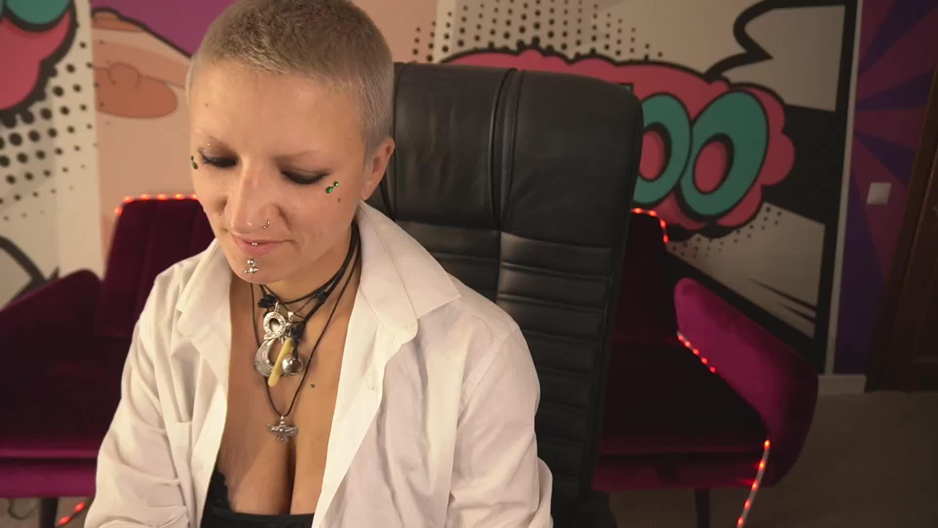 MiraMoonn Adult Chat September 21, 2025