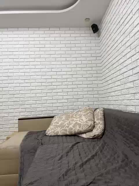 KitFox Adult Chat September 21, 2025