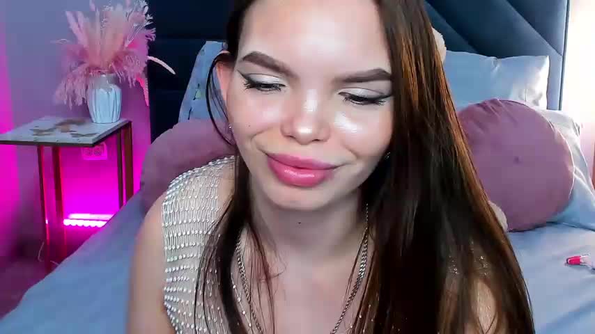 Curvy_Dynamite_ Adult Chat September 21, 2025