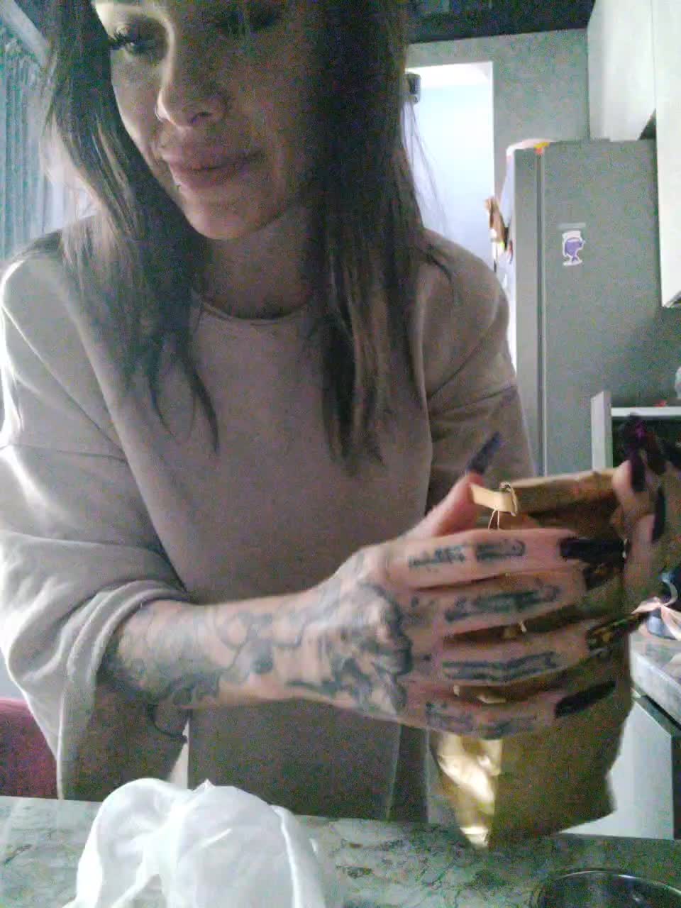 deva_maria Adult Chat September 21, 2025