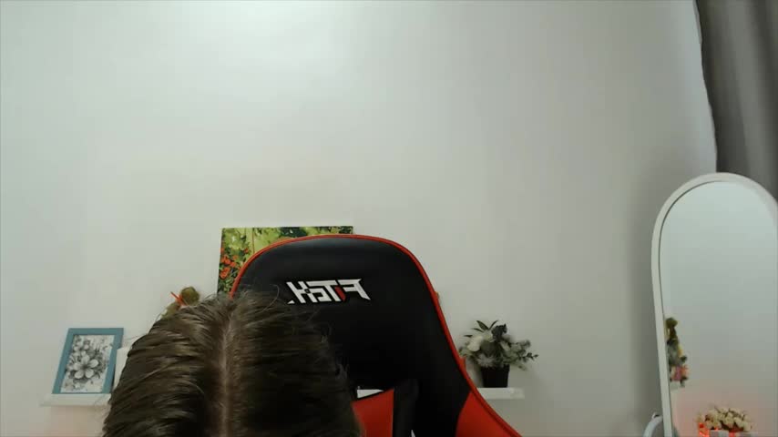 Lucky_Lana Adult Chat September 21, 2025