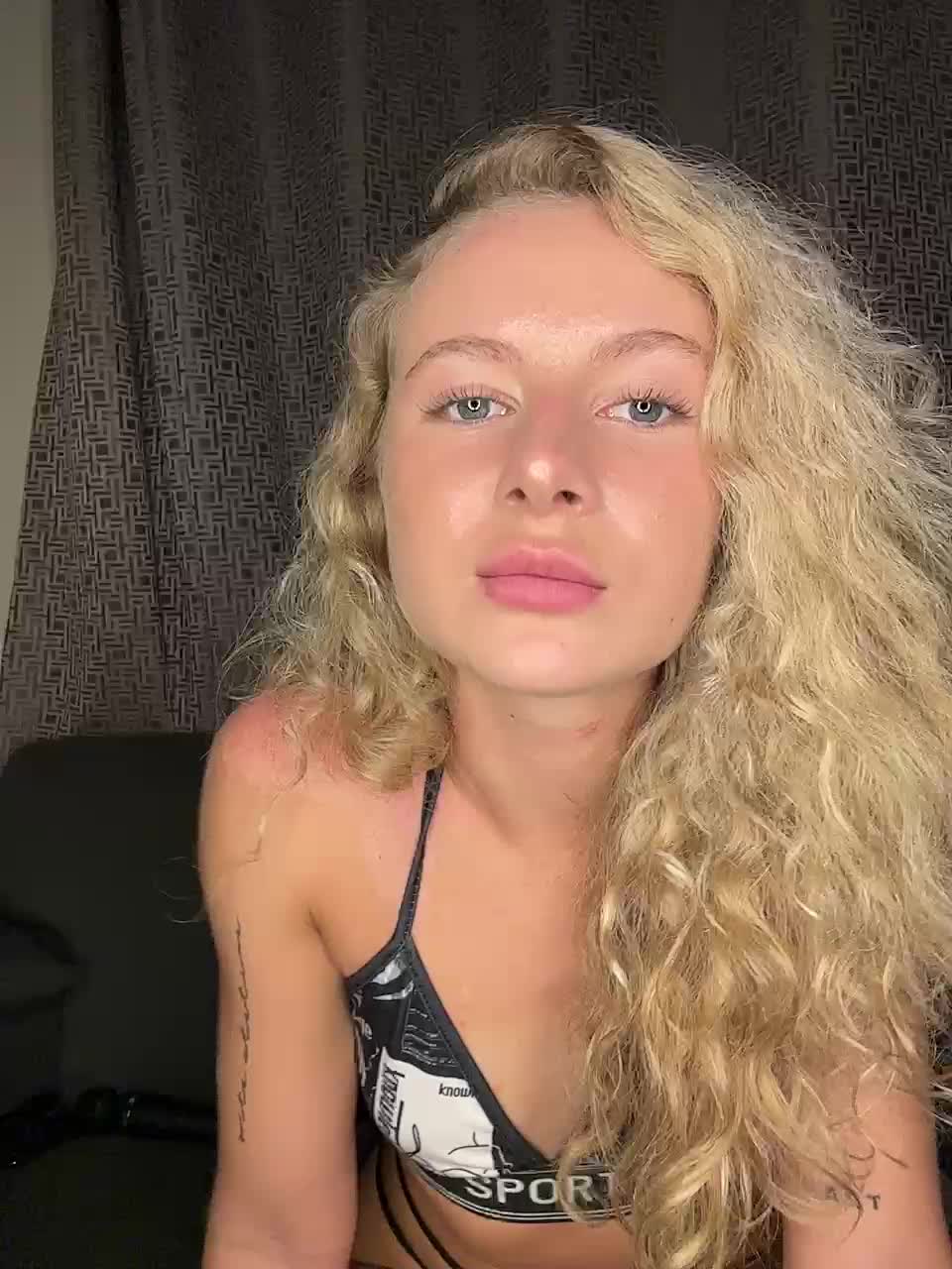 Vivena Adult Chat September 21, 2025