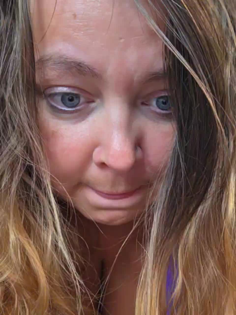 FLUFFY_BEAUTY Adult Chat September 21, 2025