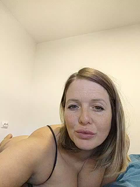 Natalii87 Adult Chat September 21, 2025