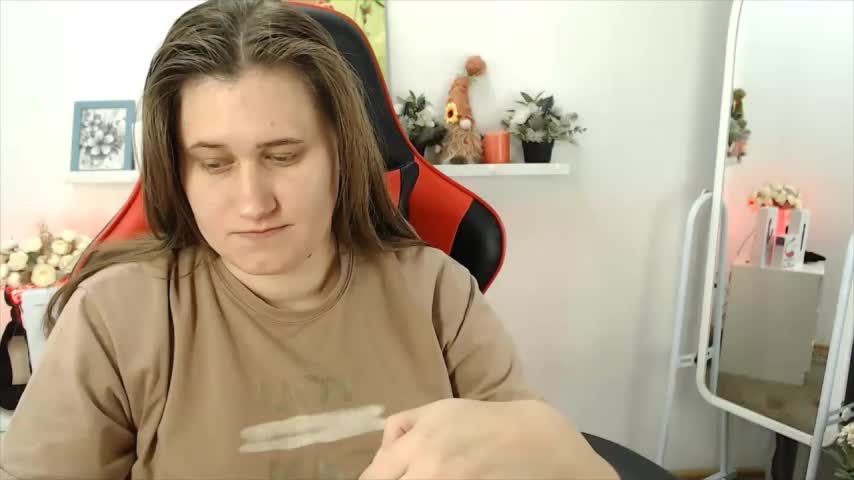 Lucky_Lana Adult Chat September 21, 2025