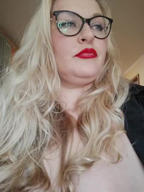 NushaMilf Adult Chat September 21, 2025