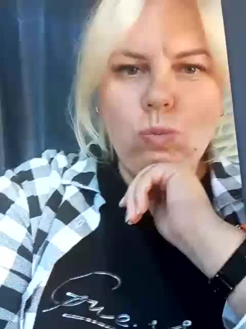 blondy_girl1499 Adult Chat September 25, 2025