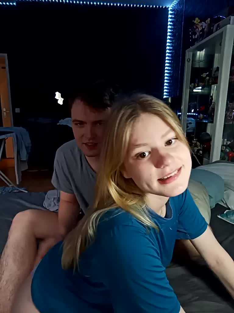 Emma_Peter Adult Chat September 25, 2025