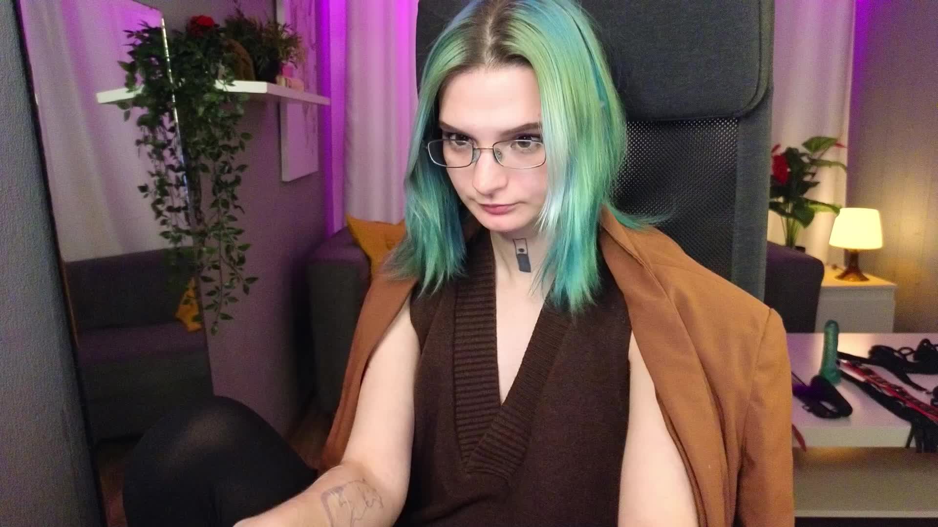 lika-haris Adult Chat September 26, 2025