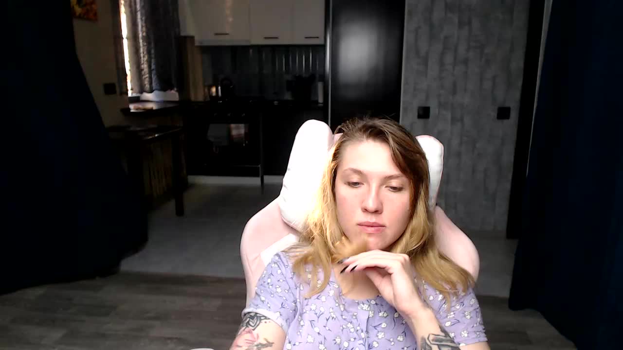 Regimasmile Adult Chat September 24, 2025