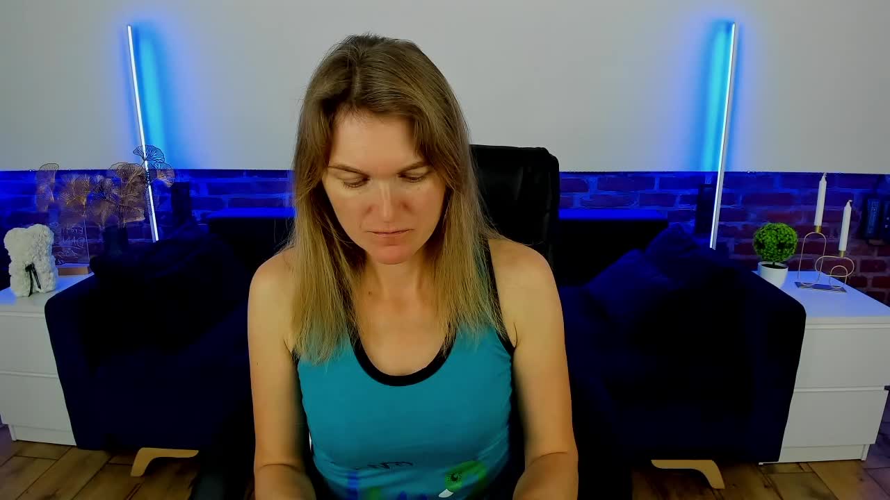 Annabel-xxx Adult Chat September 26, 2025