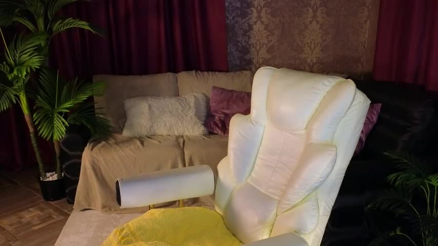 Lilu5107 Adult Chat September 24, 2025